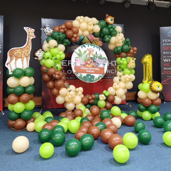 Balloon decoration service